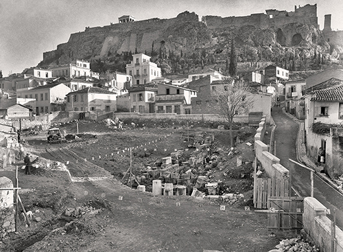 A view of excavation section HH with the surrounding neighborhood of houses and streets